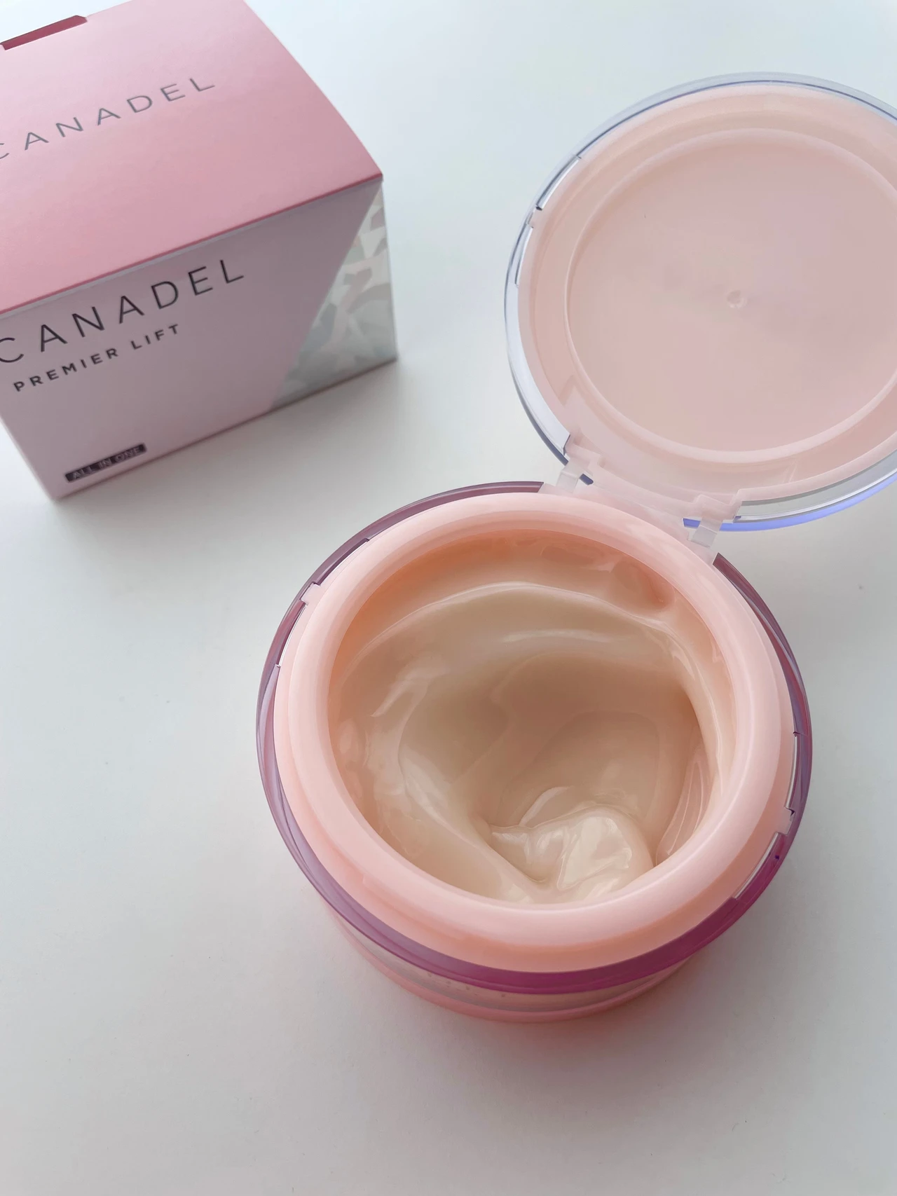 ”オールインワン”でしっかりエイジングケア！肌にのせた瞬間から翌朝までぷるんっの高機能ジェル♡_2_2