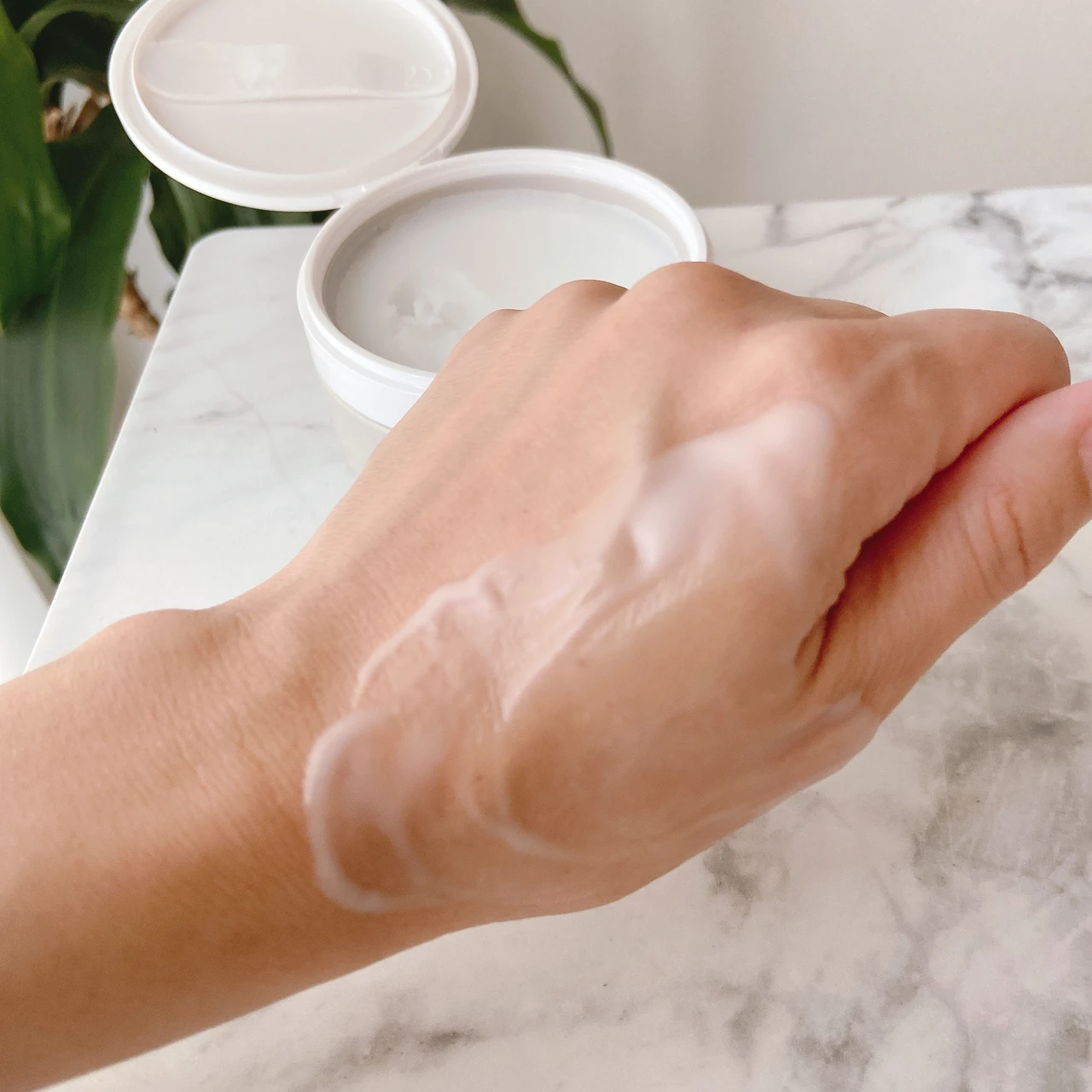 【“肌への負担は最小限、成果は最大限“に✨】DUO「ザ クレンジングバーム」でエイジングケア!_2_3