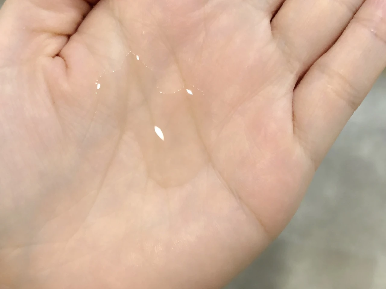 【DE LA MER】憧れの化粧水でワンランク上の女性に✨_3