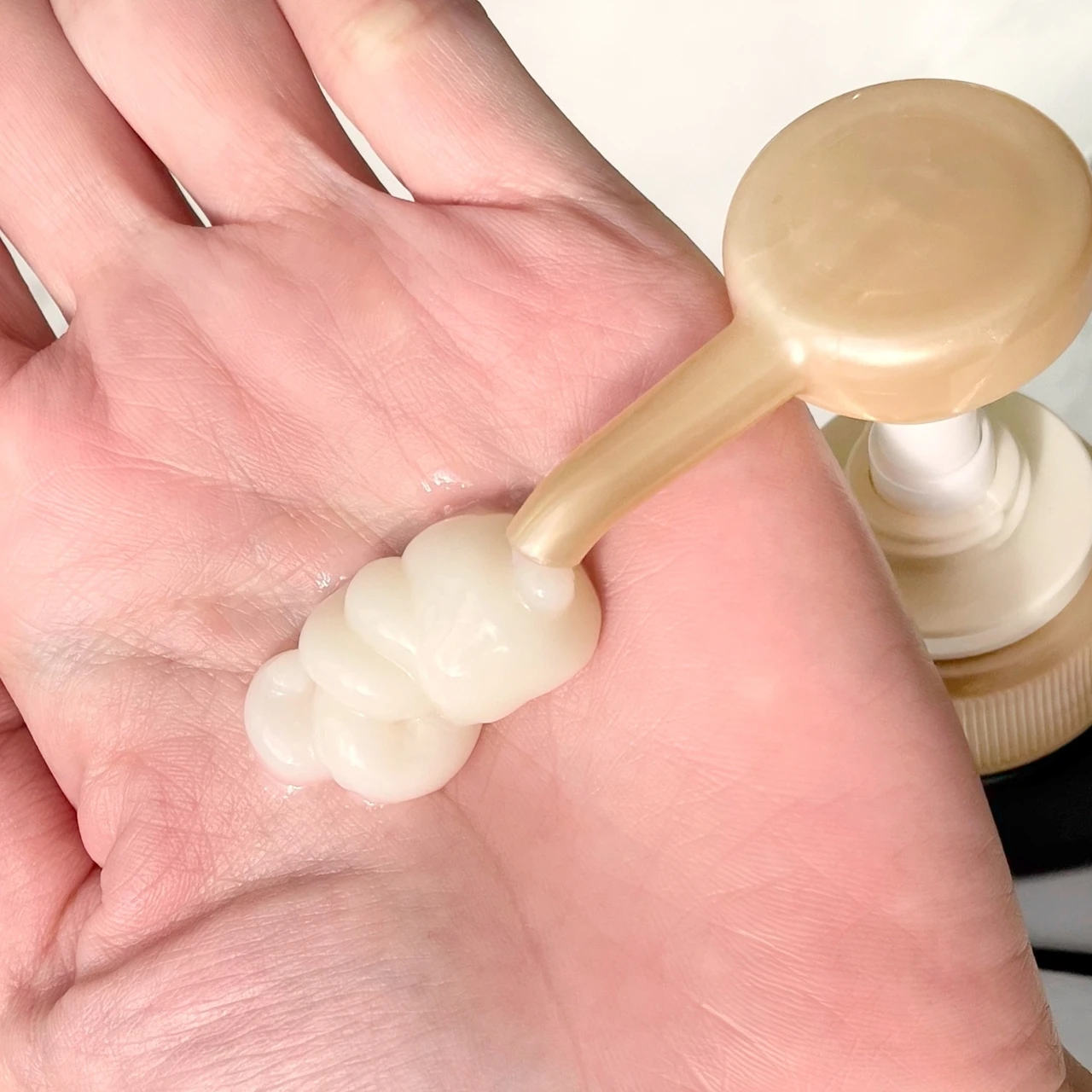 【髪のダメージが気になる方必見！】黒TSUBAKI＋金のヘアマスクで「ダメージケア迷子」を脱出！_3_2