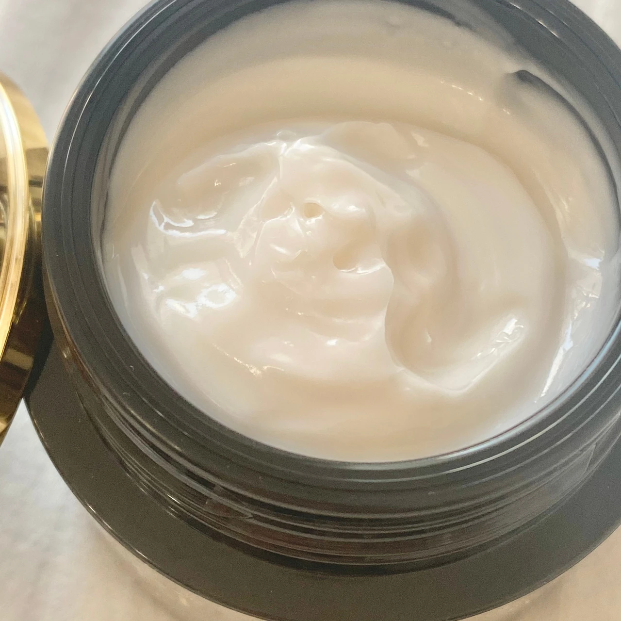 マスク外すのが怖い人必見！結果主義のObagiからゆるみ補正クリーム新登場。【オバジX ダーマアドバンスドリフト】_2_2