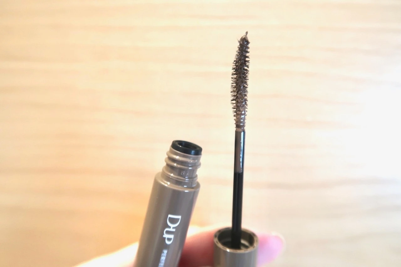 【2022年10月9日発売♡人気のディーアップマスカラから新色が登場！秋っぽくオシャレな「マロングレージュ」】ディーアップ「パーフェクトエクステンションマスカラforカール_2_2