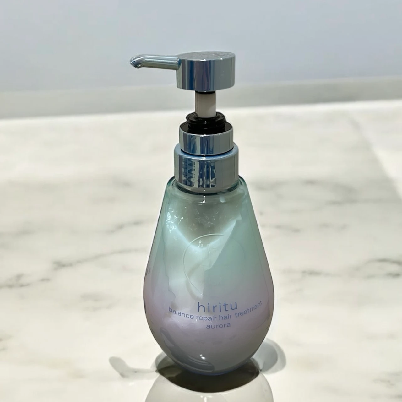 ヒリツ バランスリペアトリートメント オーロラ テクスチャー