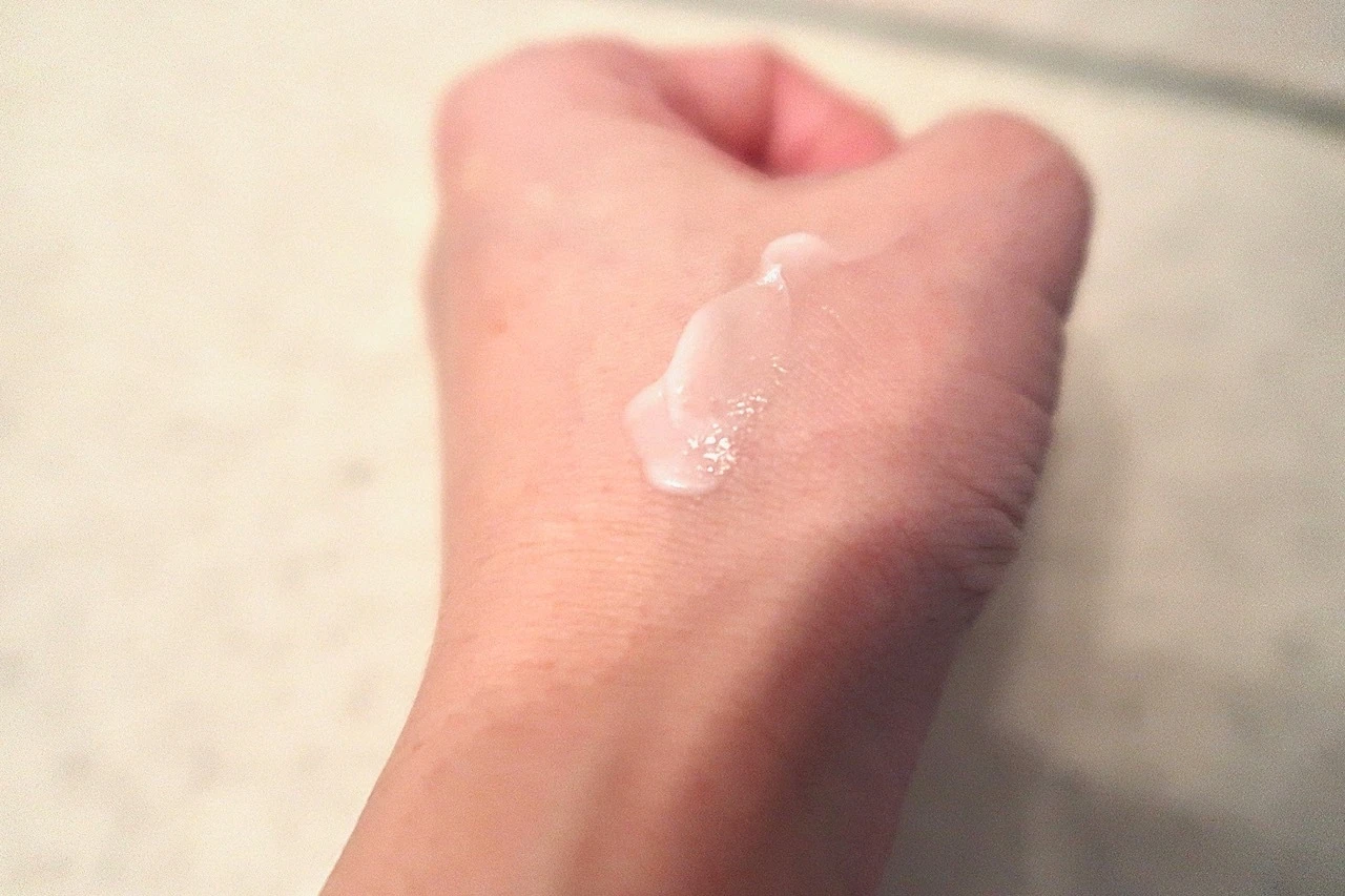 【ゆるみを形状記憶!?ありそうでなかったゆるみ補正クリームが誕生】オバジX ダーマアドバンスドリフト_4