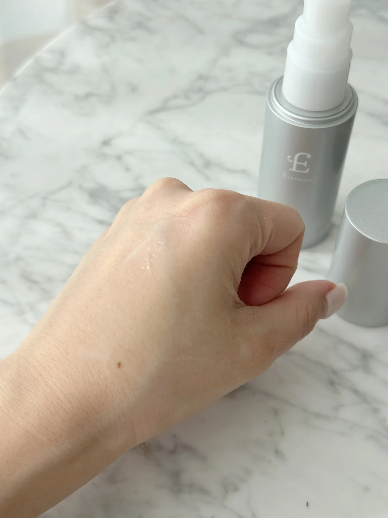 再生医療研究の結晶で時を戻そう！
【𝐄𝐭𝐞𝐫𝐧𝐚𝐦 】エテルナム セラム_4