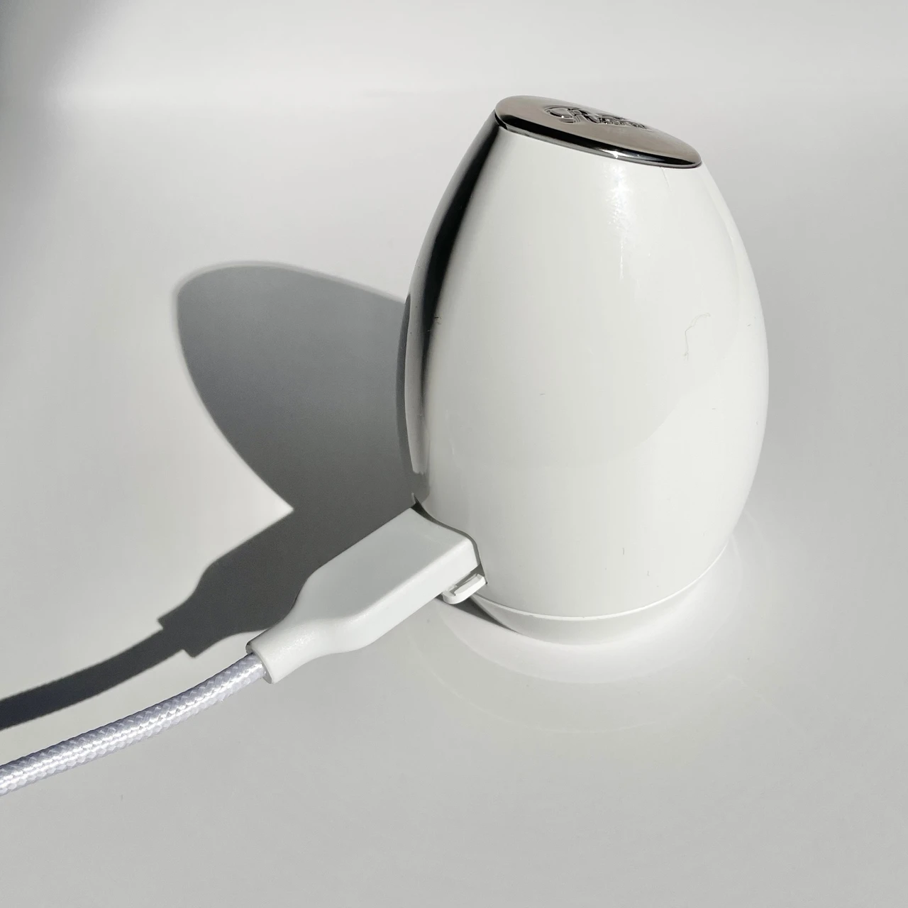 ReFa BEAUTECH SPOT Yellow 充電方法