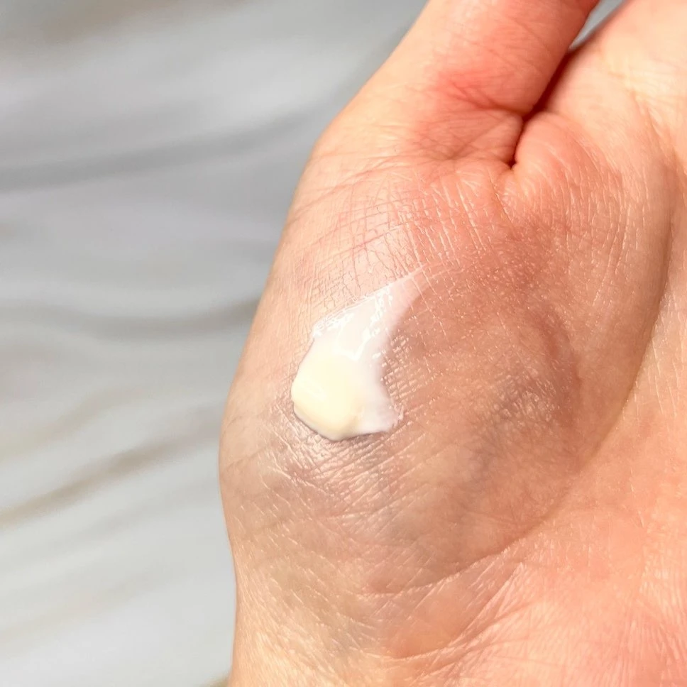 お肌が乾燥しない日焼け止めはこれ♡高保湿UV「カバーマーク トリートメント デイ クリーム」をレビュー_4_1