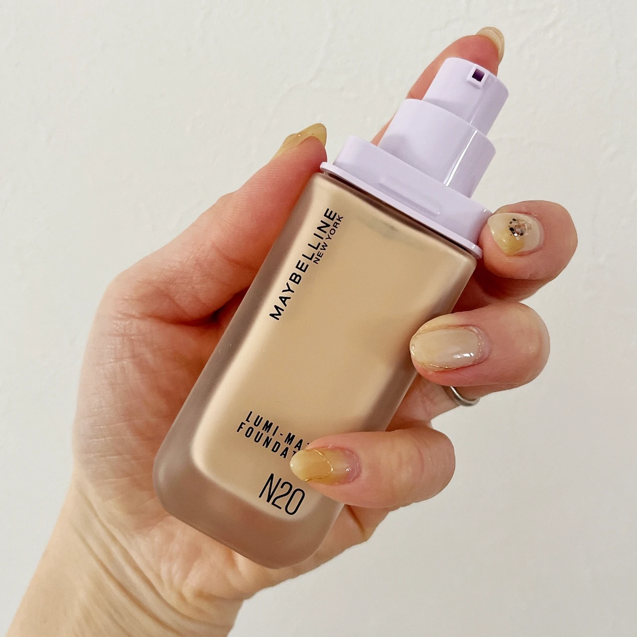 発売前から話題の新作ファンデーション！超うす膜で毛穴レス透明肌が作れる♡「メイベリン SPステイ ルミマット リッキドファンデーション」を全色レビュー！_2