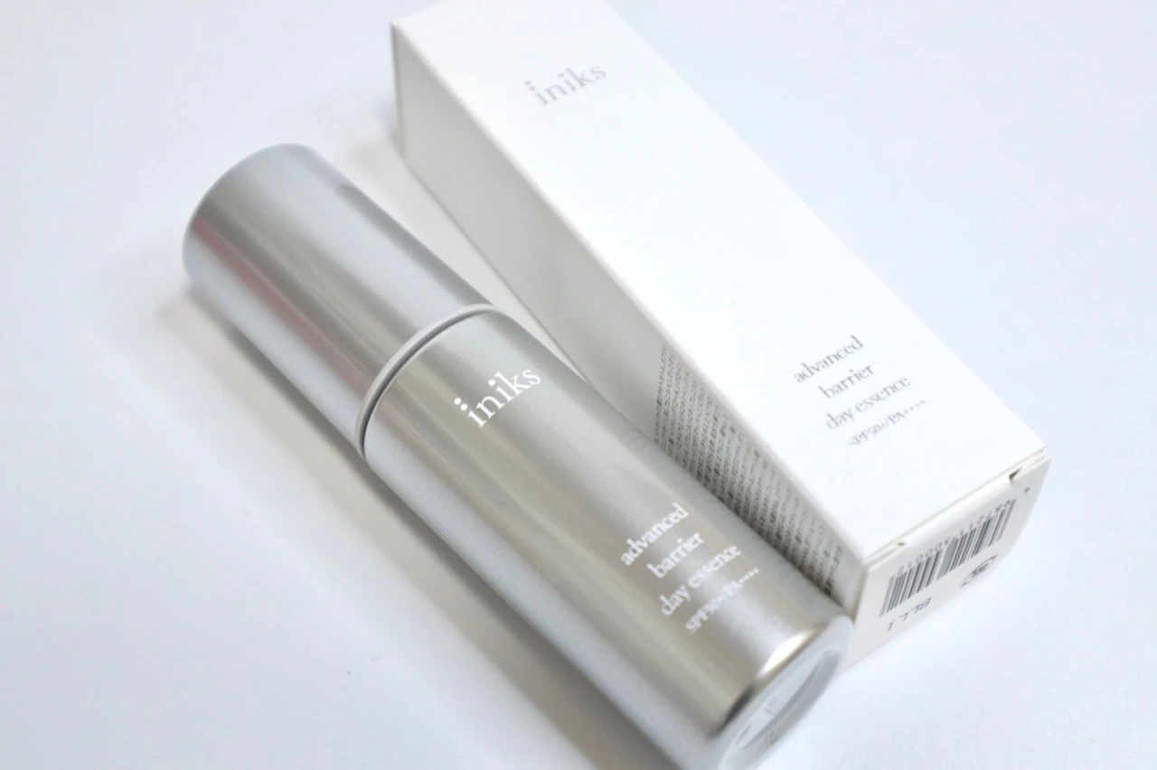 iniks（イニクス） アドバンスバリア デイエッセンス