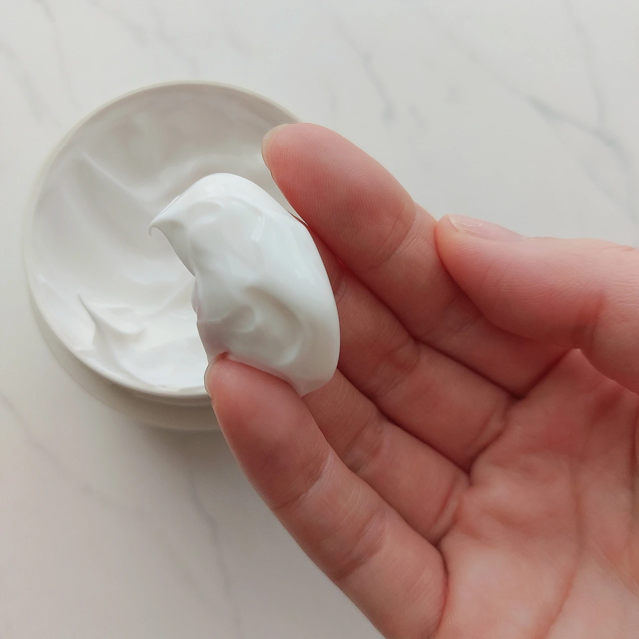 ルームエス 101 スキンイノセンサ テクスチャー