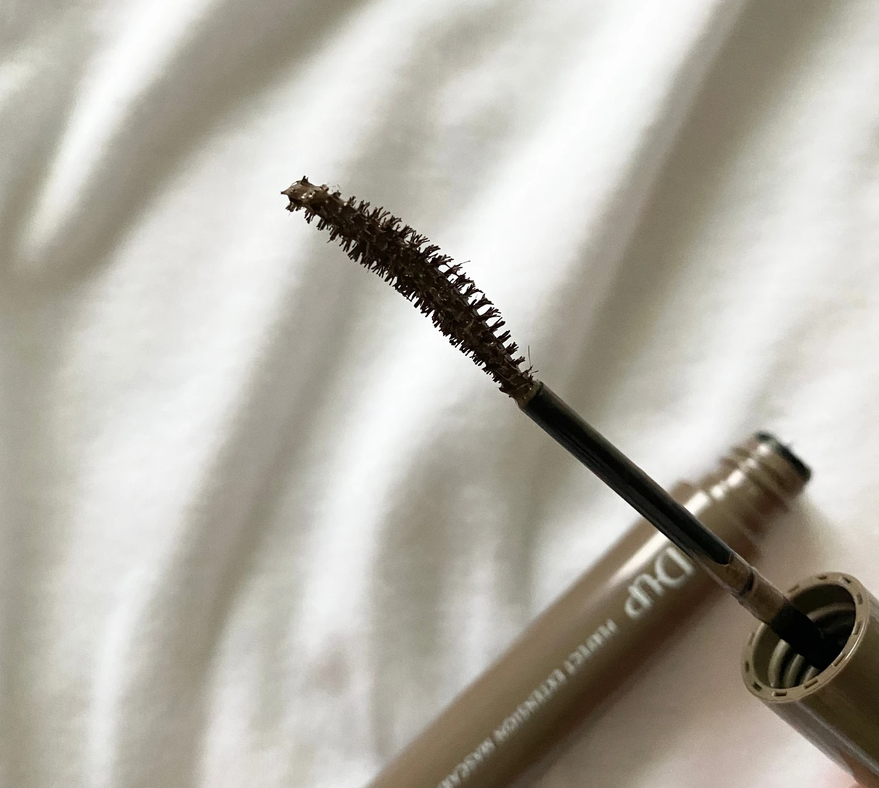 盛っても盛っても盛りすぎにならないD-UPのマスカラ［新色］_2_1