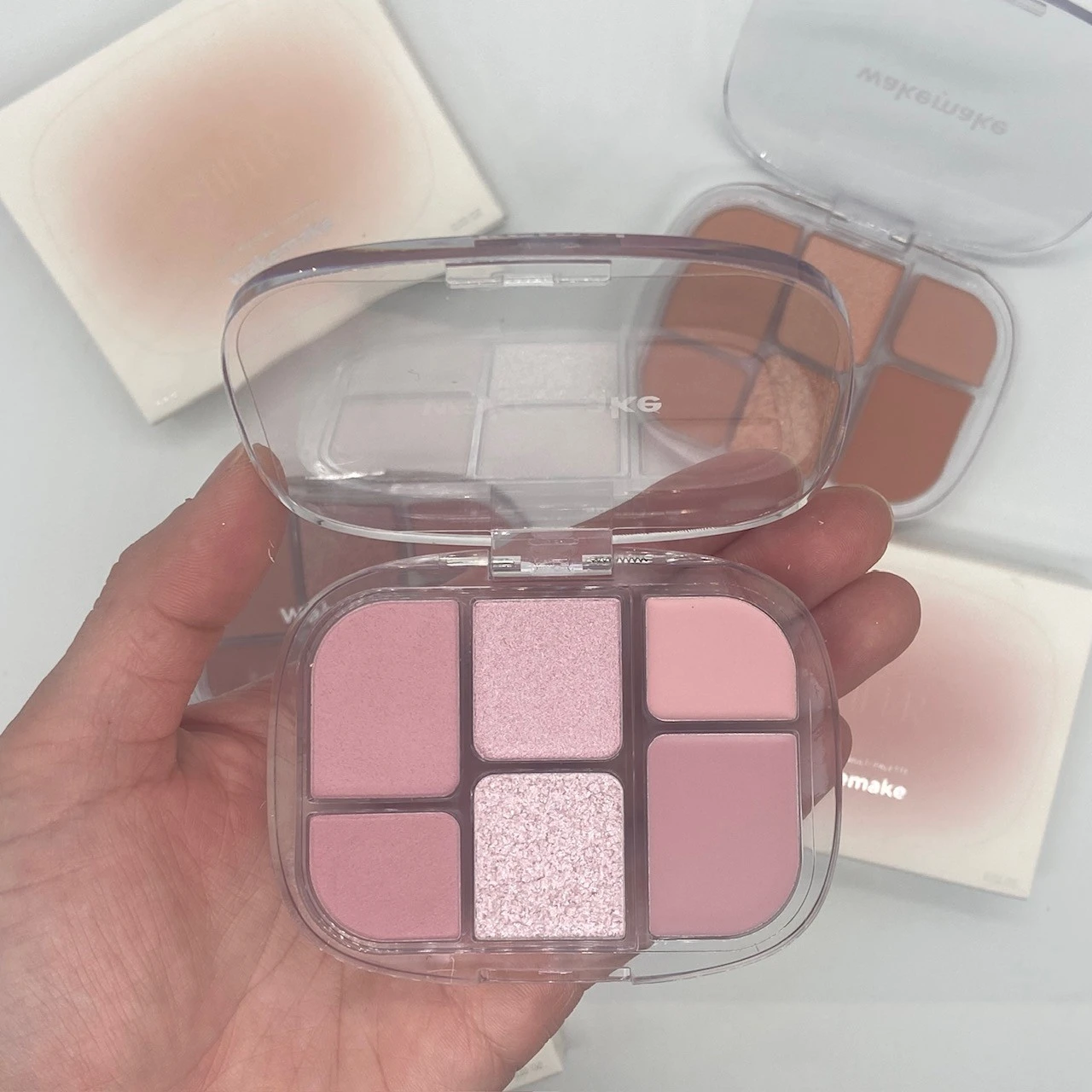 アイカラーにもチークにも！WAKEMAKEの「水彩画パレット」が便利すぎる！_2_4