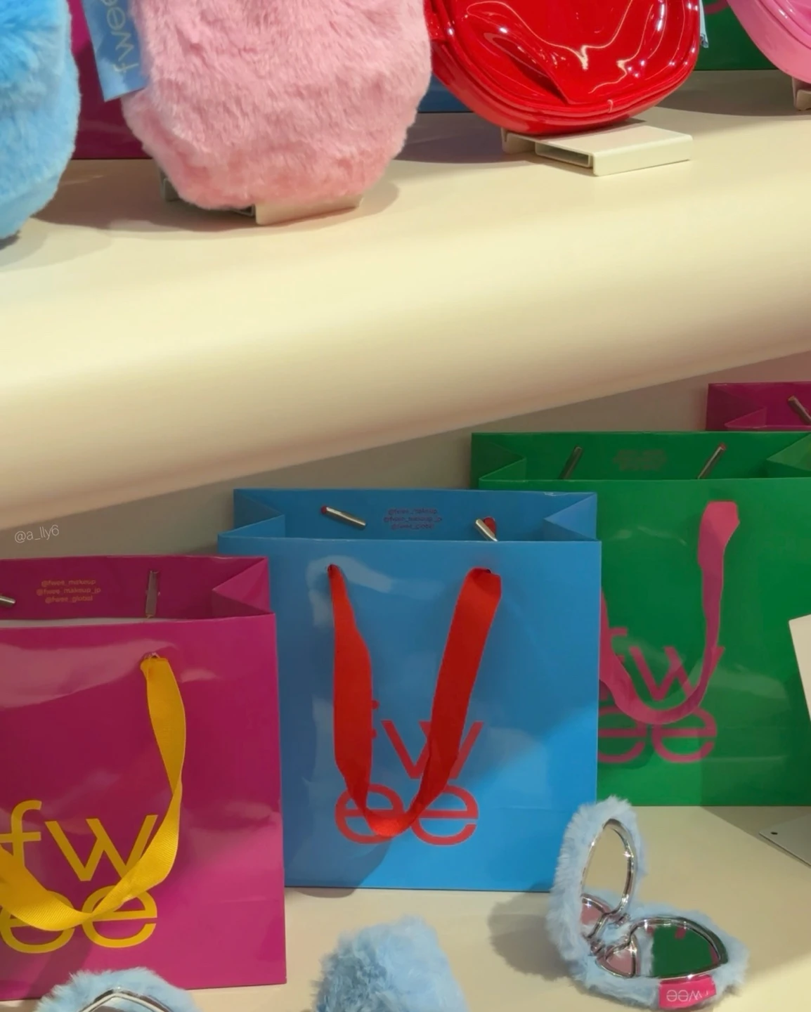 【ついにオープン】fweeアジト大阪訪問レポ🩷🩵´-_2_3