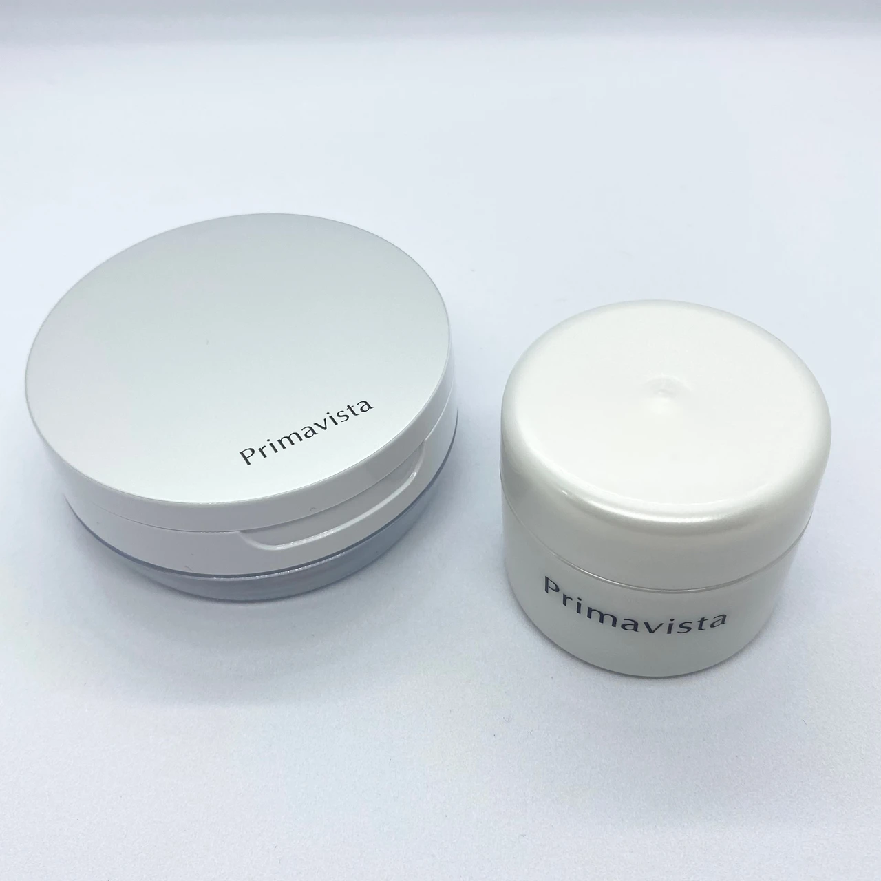 プリマヴィスタ　primavista ポアレスフィクサー　フェイスパウダー　崩れ防止　ルースパウダ