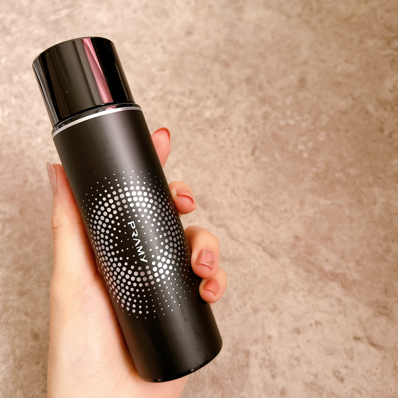 　メイクアップセッティングミスト マットタイプ　パッケージ