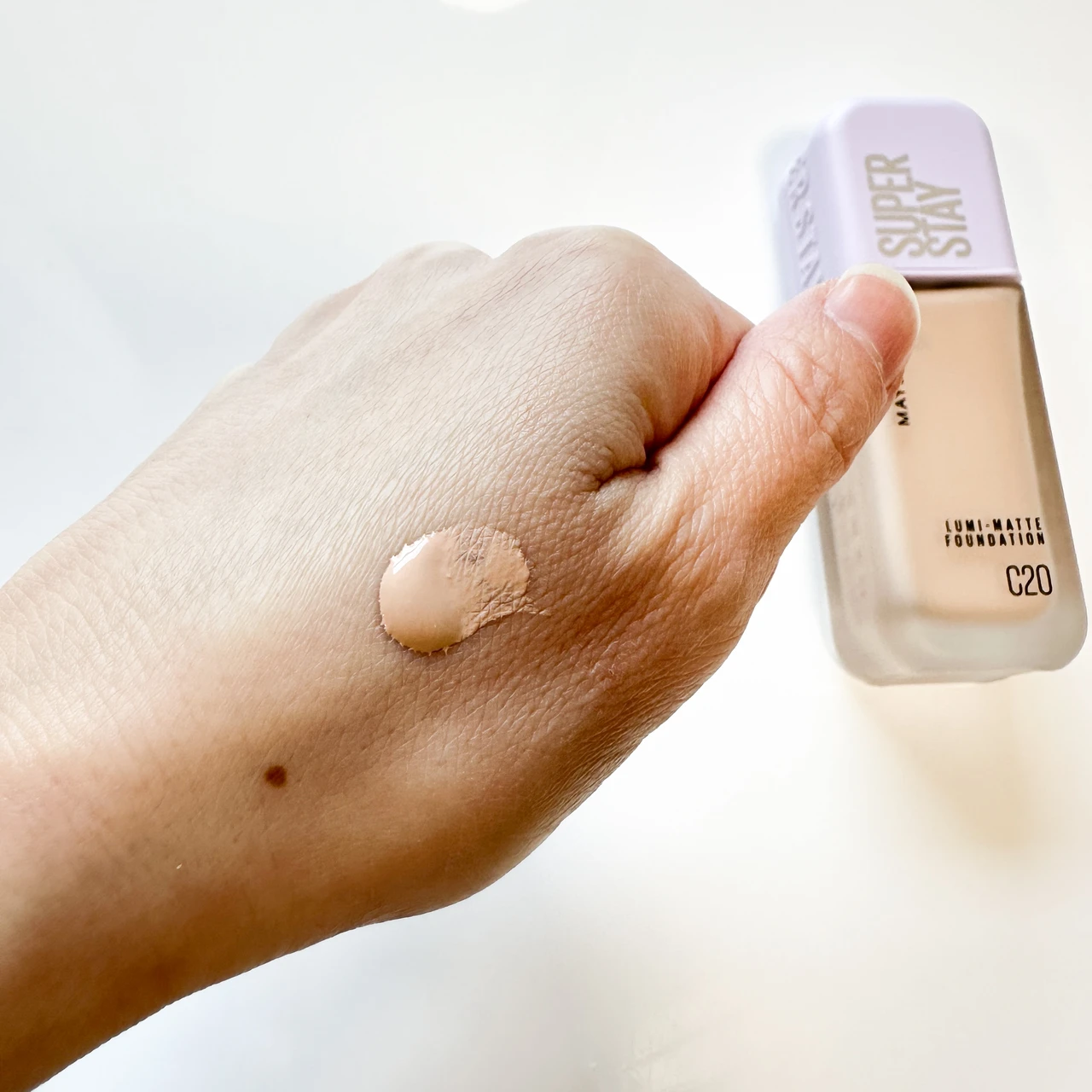 【メイベリンの新作ファンデ】2月10日発売の新商品レビュー!_4_1