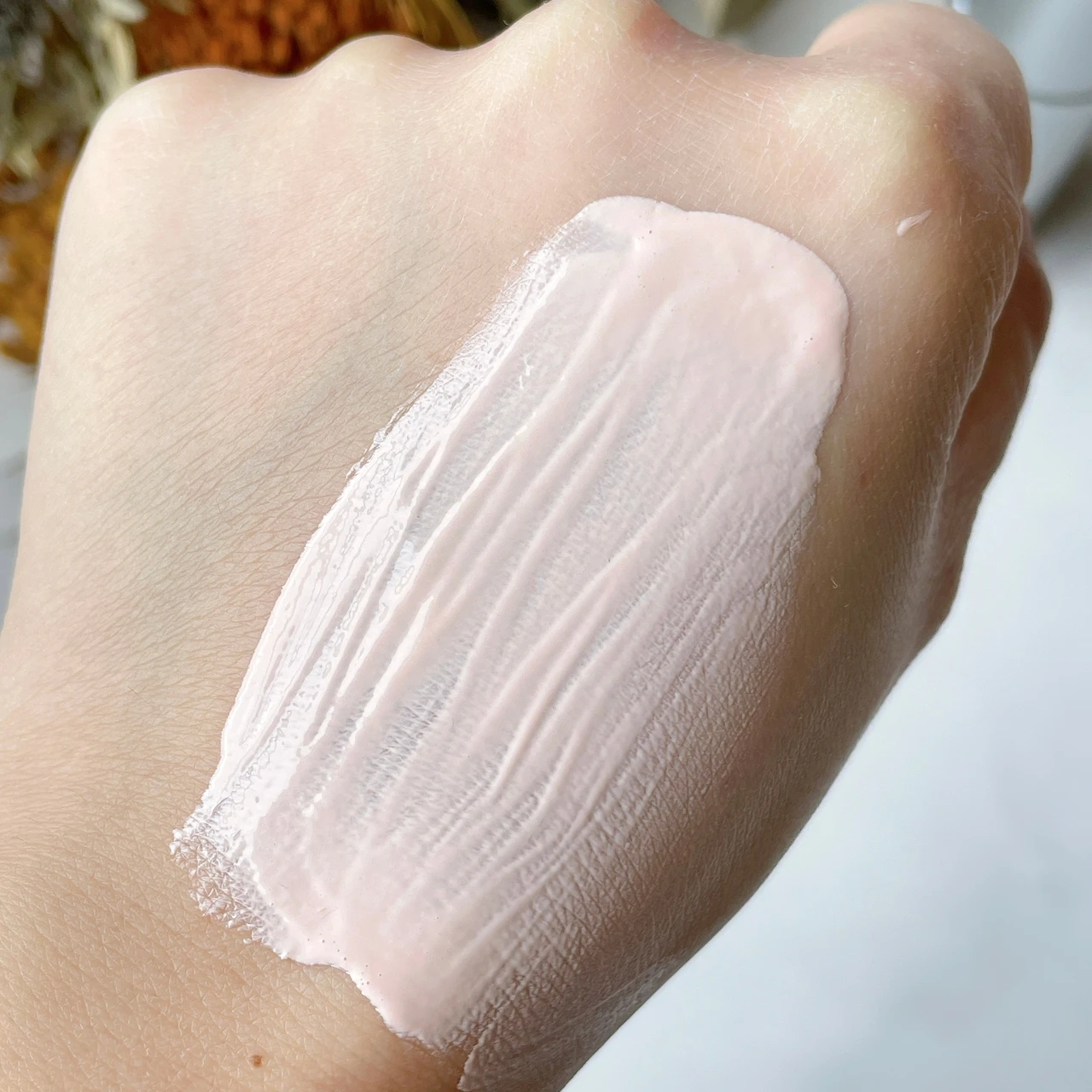 3.15(水)発売【イニクス アドバンスバリアデイエッセンス】敏感肌に寄り添った敏感肌のための日焼け止め美容液_3_2