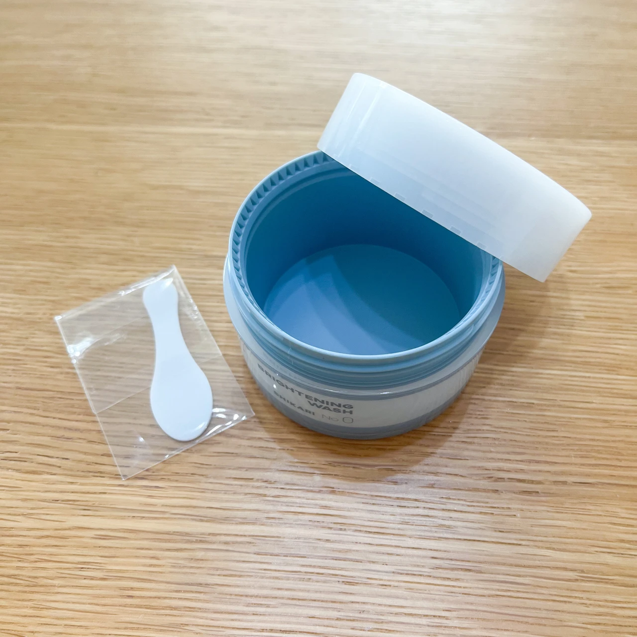 シカリ ブライトニングウォッシュのセット内容