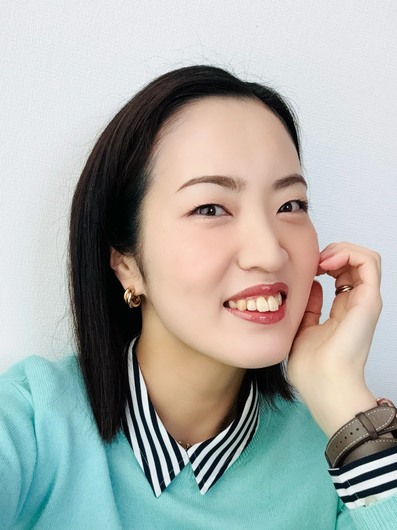 マキアインフルエンサーARISAの自己紹介写真