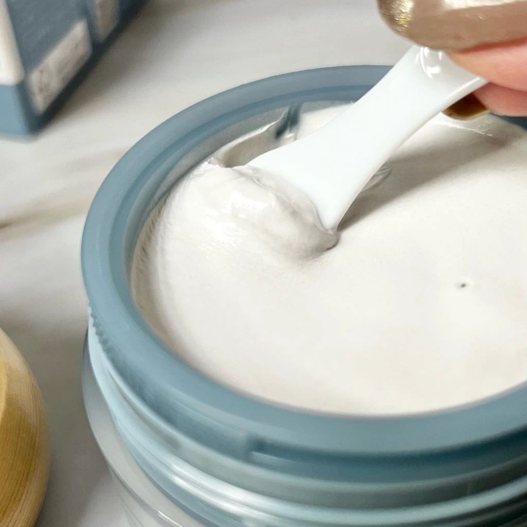 SHIKARI（シカリ） BRIGHTENING WASH（ブライトニング ウォッシュ）