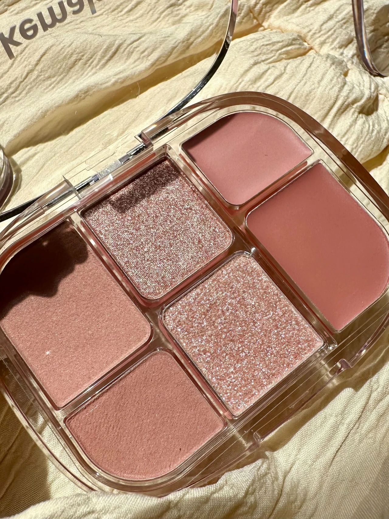 全顔に自由に使える!WAKEMAKE「ソフトシアーマルチパレット」💓_6