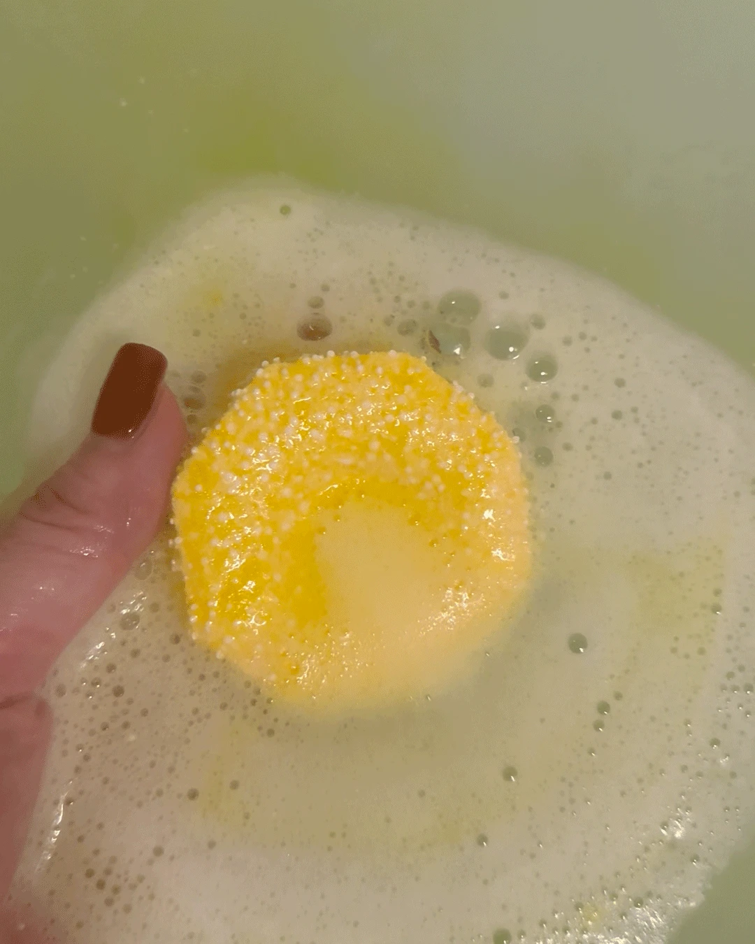 「今日の疲れ、ズシっと重い日に。」バブ メディキュア クイックで“浸かる回復液”※2_3_2