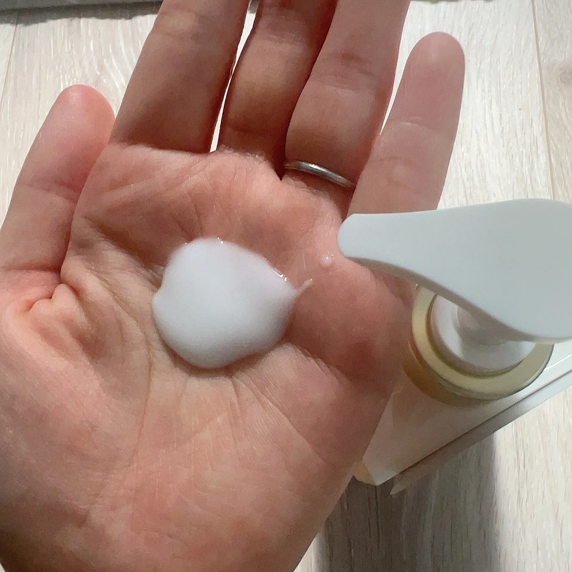 しっとり濃密保湿！「LITS」"モイスト ボディミルク"をご紹介♪_2_1