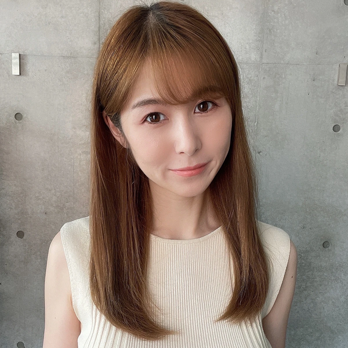 韓国ヘアの秘訣は「髪のキメ」!好印象のスタイリング&ツヤ髪キープ術を人気美容師が伝授_3