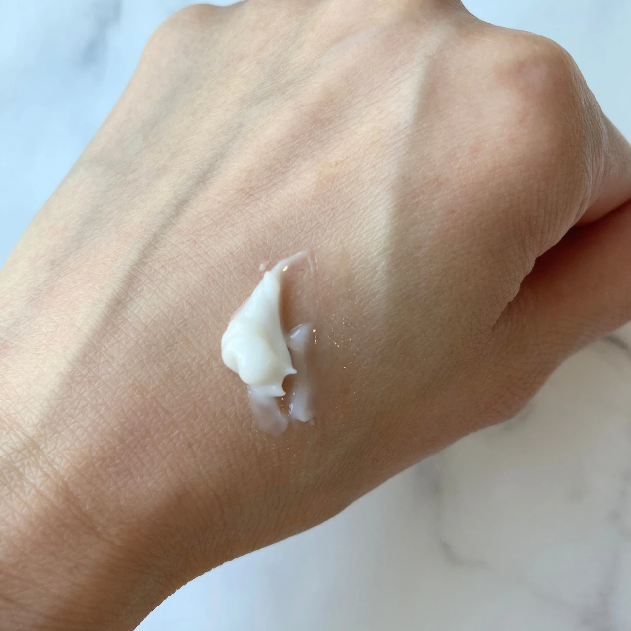 【DECENCIA（ディセンシア）】
新発想のエイジングケアアイテムが新登場!!
肌のお手本をつくる『角層クリーム』とは?!_2_1