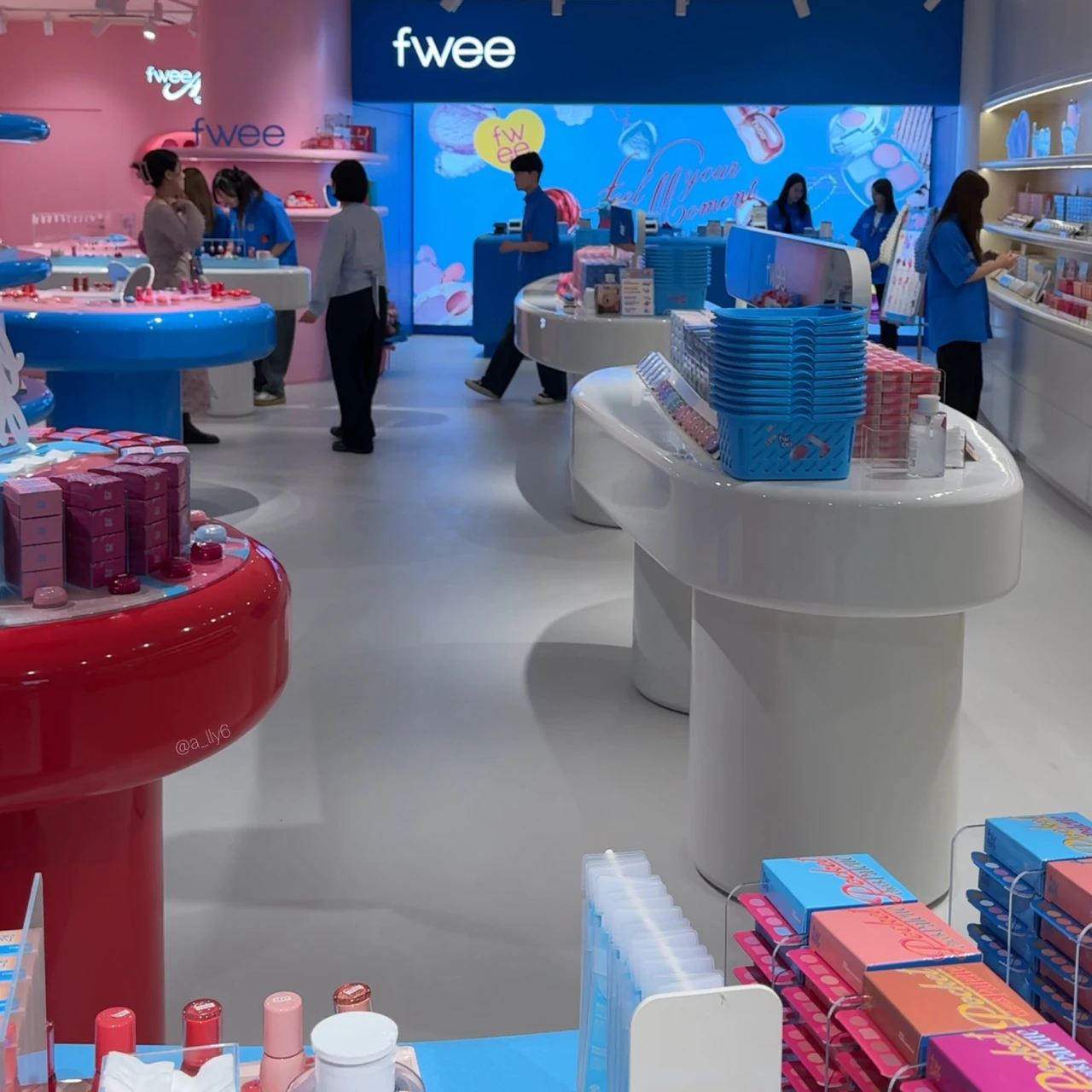 【ついにオープン】fweeアジト大阪訪問レポ🩷🩵´-_6_1