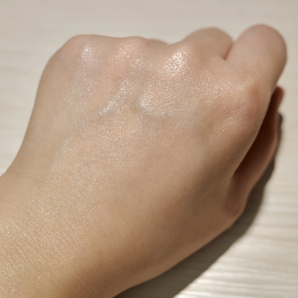 さらっとしたテクスチャーで使いやすい!ヤクルト ラクトデュウ S.E.ミルク_2_3