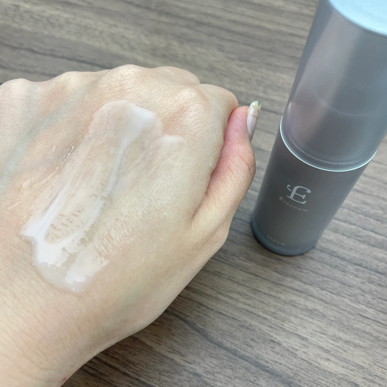 【エテルナム】再生医療研究から生まれたスキンケアを自宅で！新たな美容習慣、『唇育®』に注目！_10_2