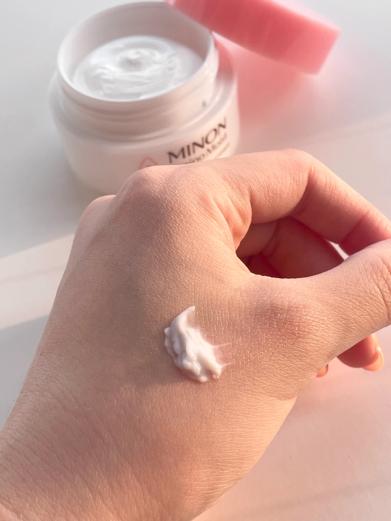 ブタクサ花粉が猛威をふるう！敏感肌・乾燥肌のバリア機能ケアは【MINON(ミノン)】で備えて♡_2_2