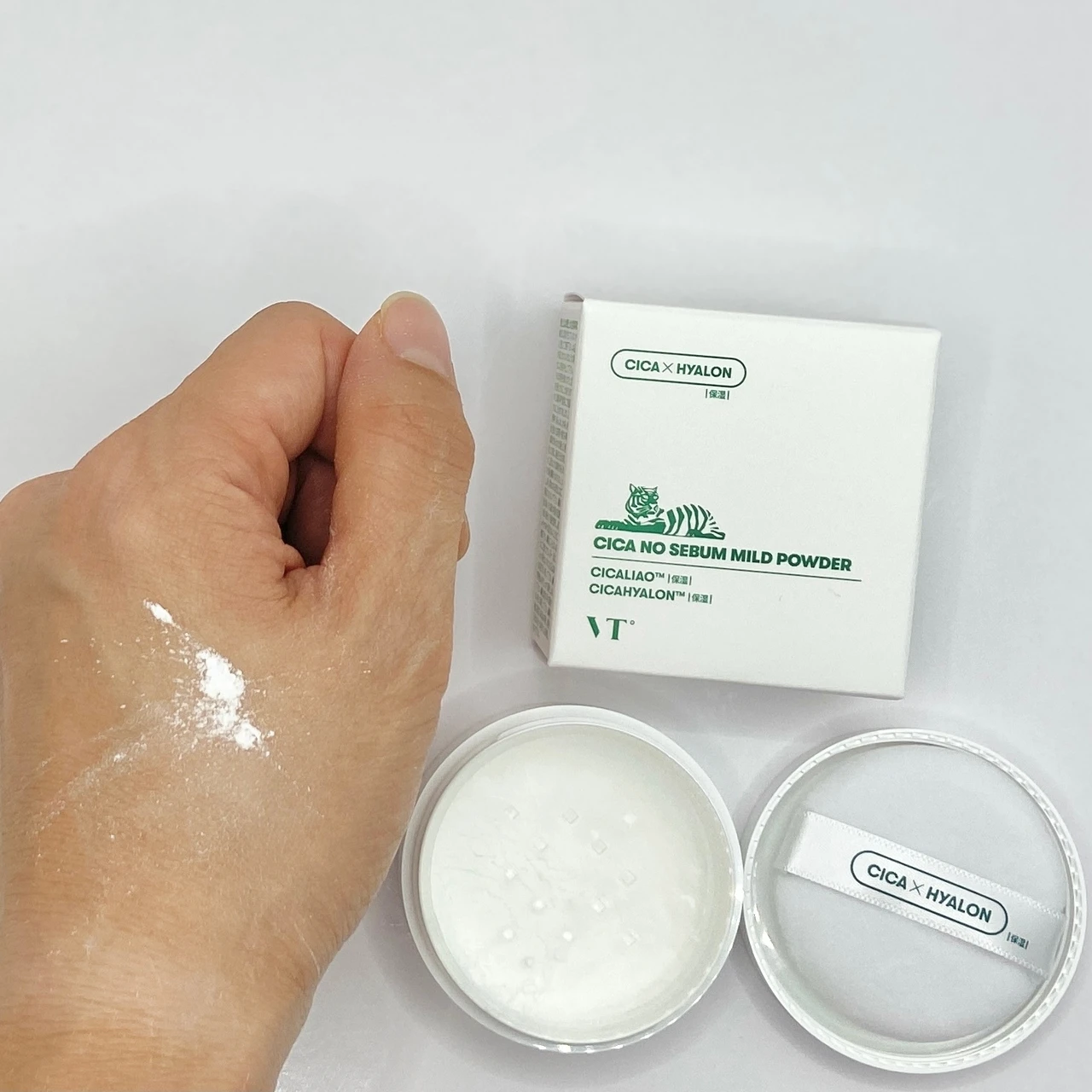 サラサラ肌ならVT CICAにおまかせ！_2_1