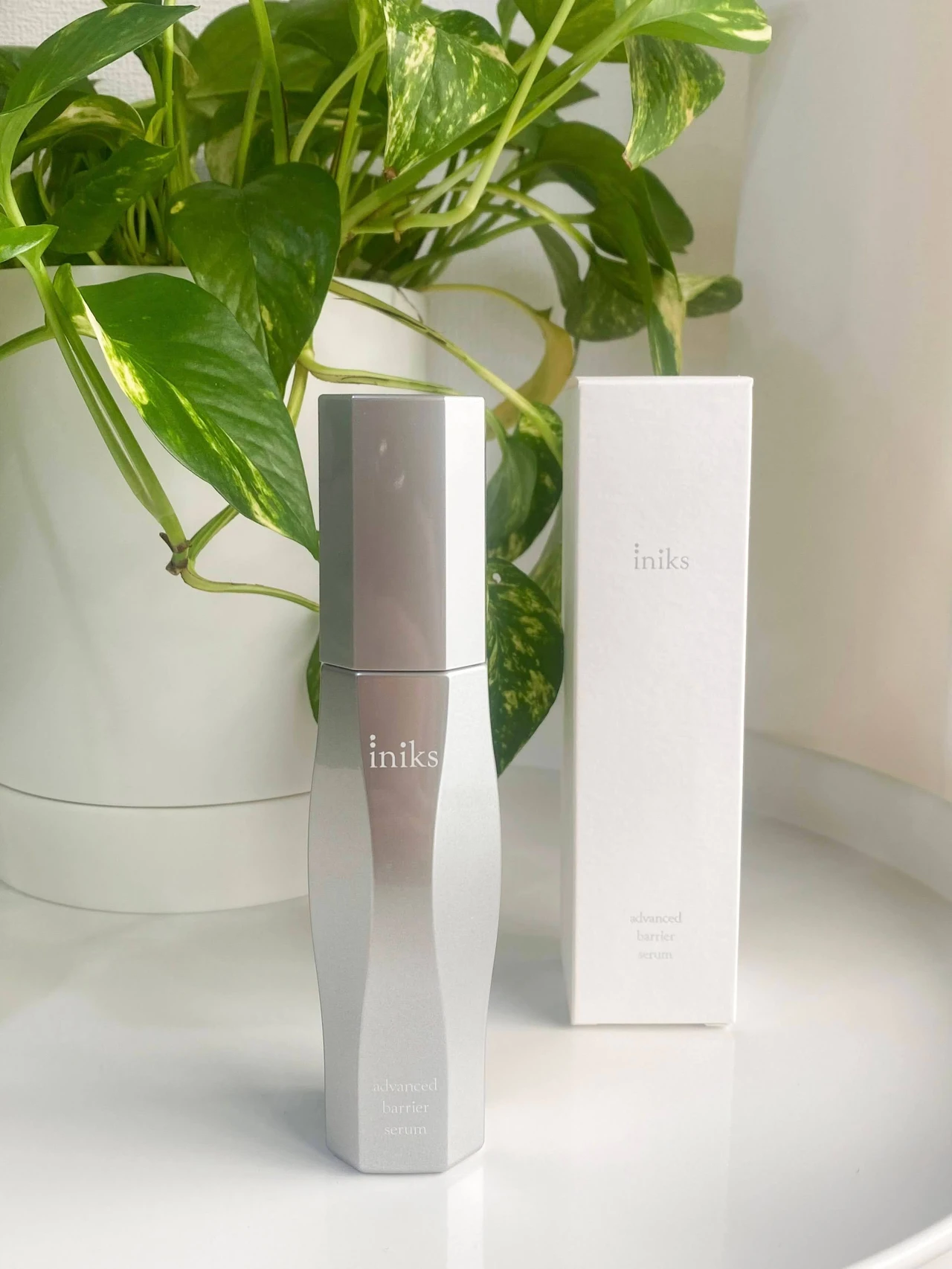 iniks アドバンスバリア セラム