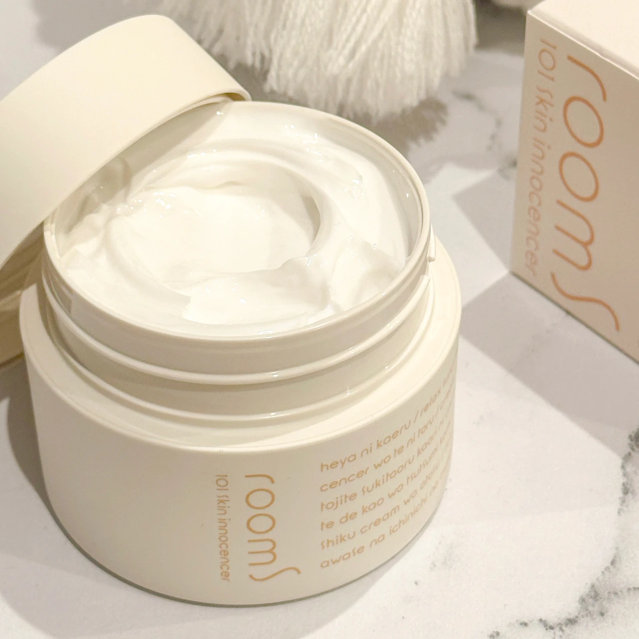 ルームエス 101 スキンイノセンサ