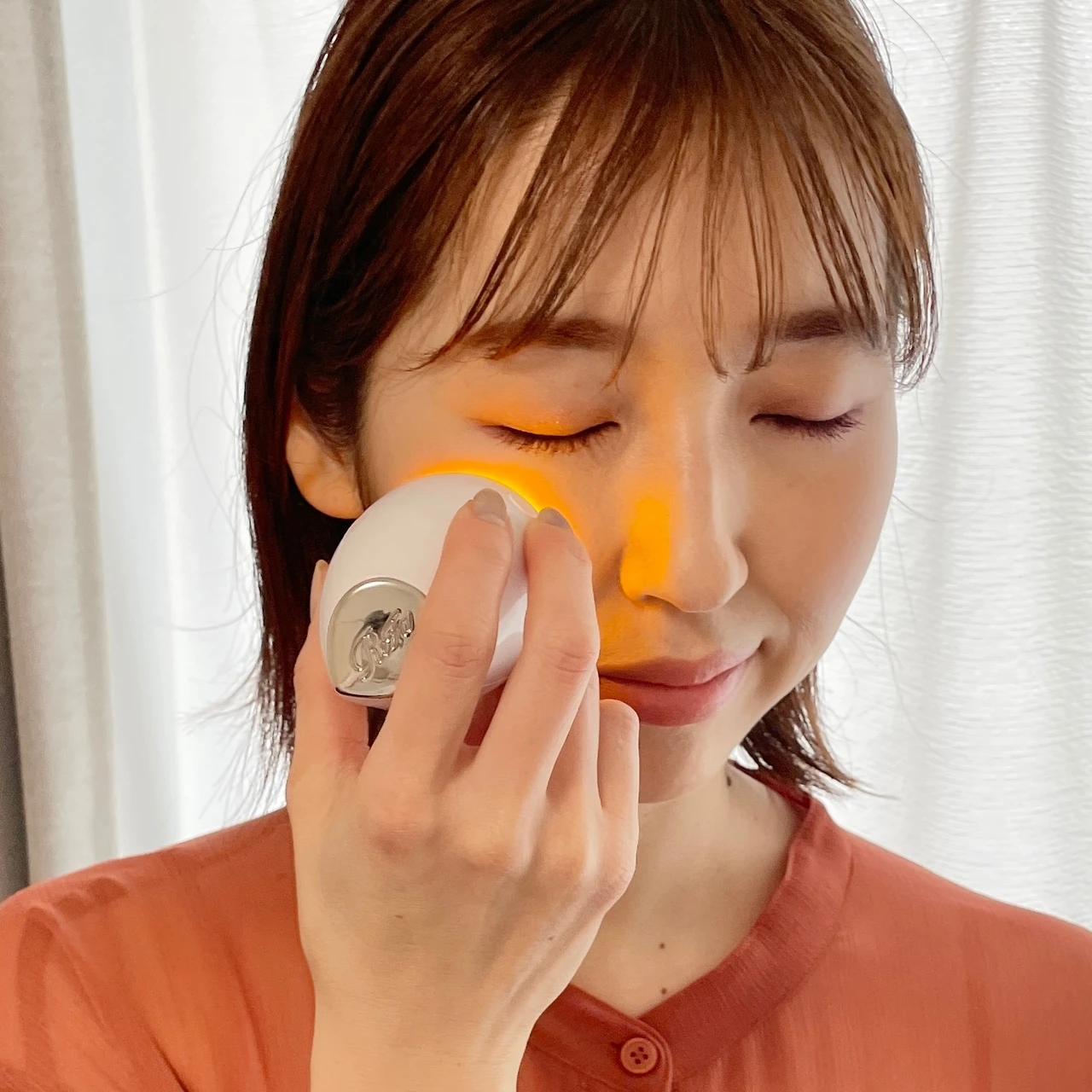 ReFa BEAUTECH SPOT Yellow 使用写真