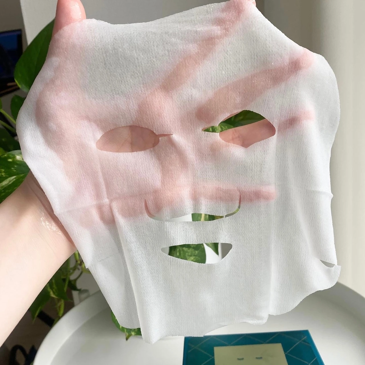 【ルルルンプレシャスGREEN】毎日化粧水代わりに使うフェイスマスクで乾燥知らずの美肌づくりを_5