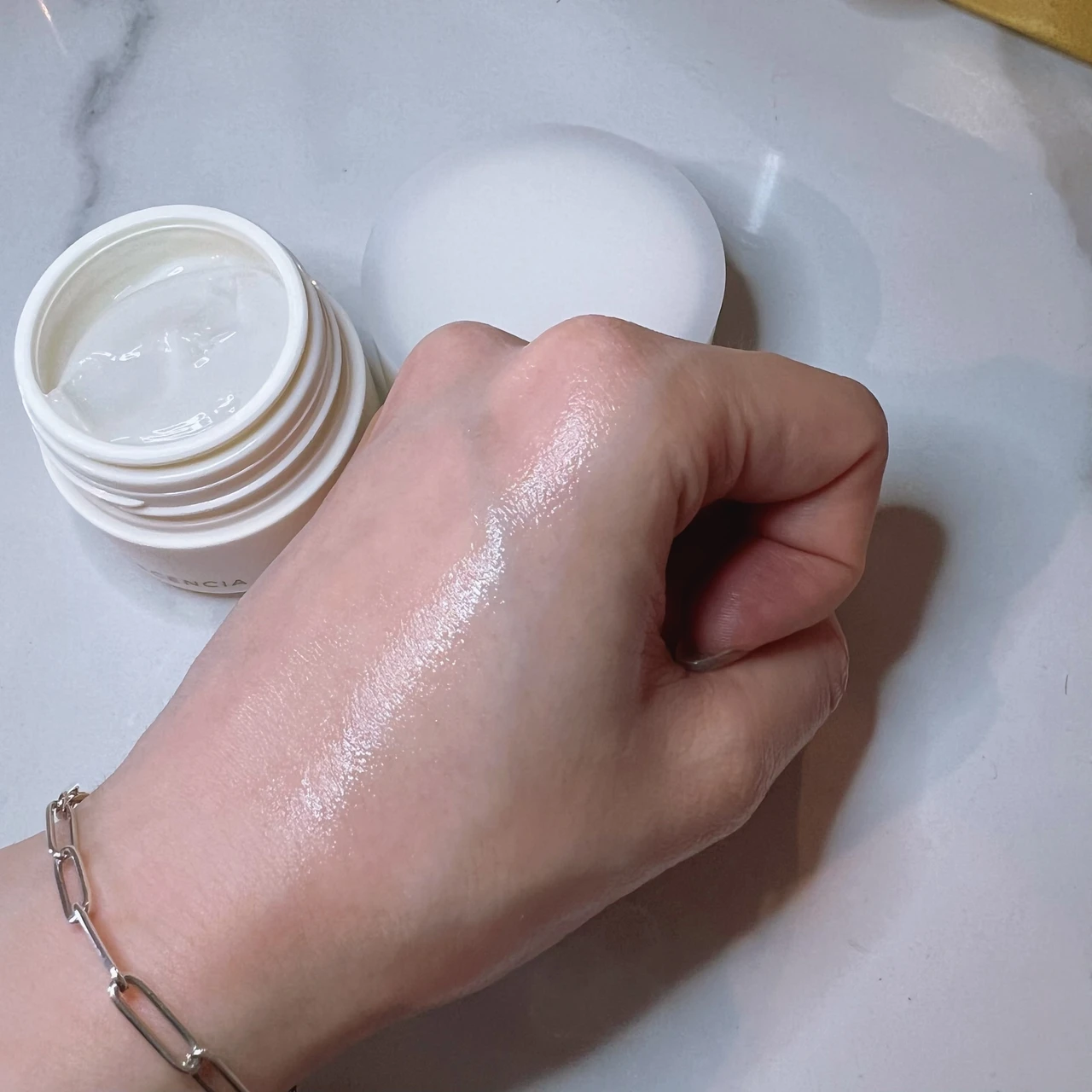 ディセンシアクリーム