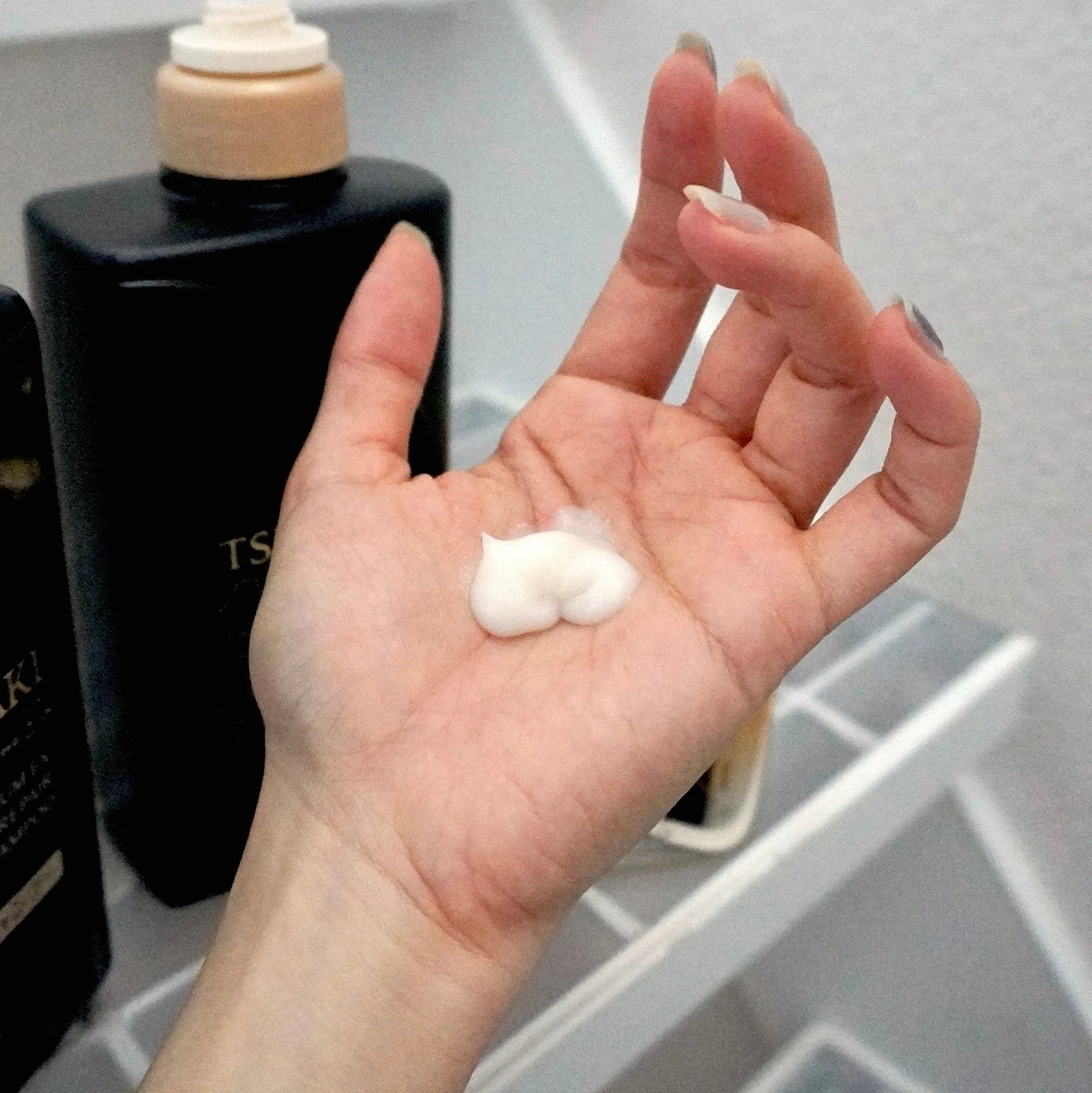 TSUBAKI ツバキ シャンプー トリートメント ヘアパック プレミアムEX インテンシブリペア リペアマスク ヘアマスク ドラッグストア ダメージケア 髪 イオン 黒TSUBAKI 金のヘアマスク