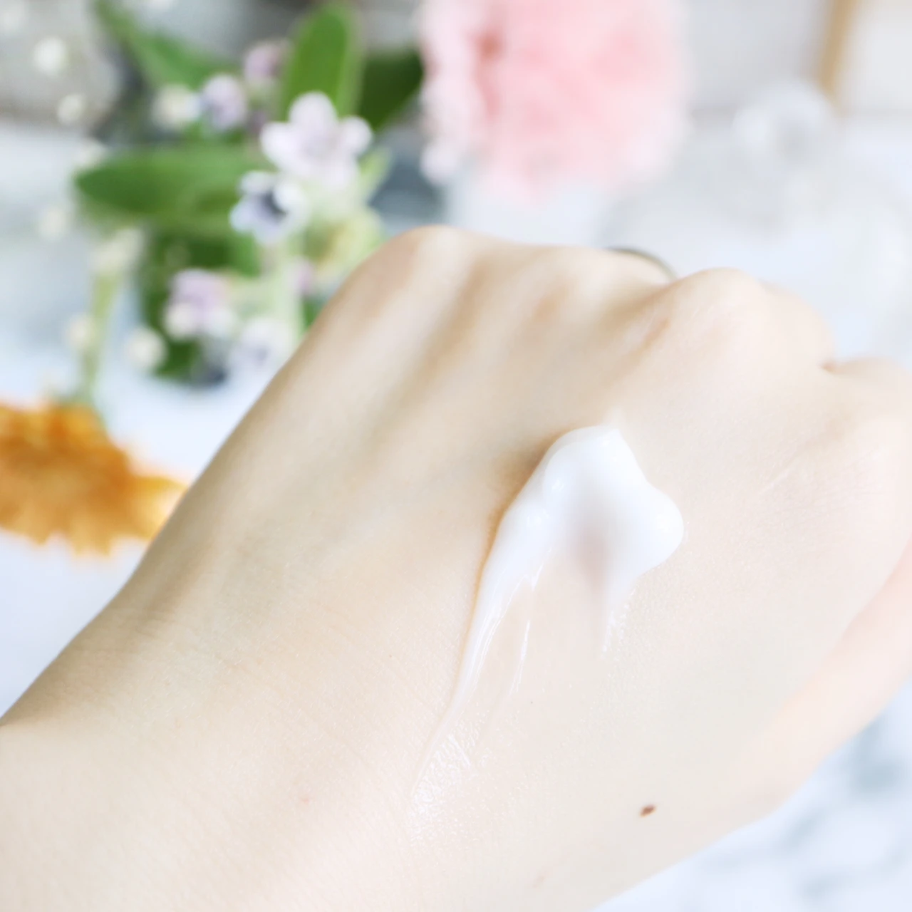 パーフェクトワン 薬用ホワイトニングジェル