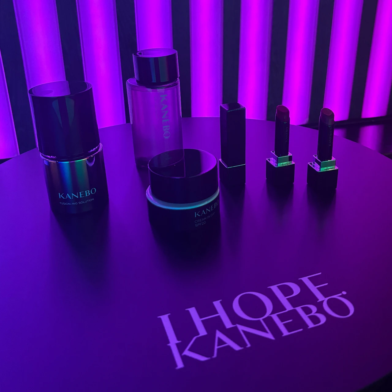 KANEBO　美容液　新作