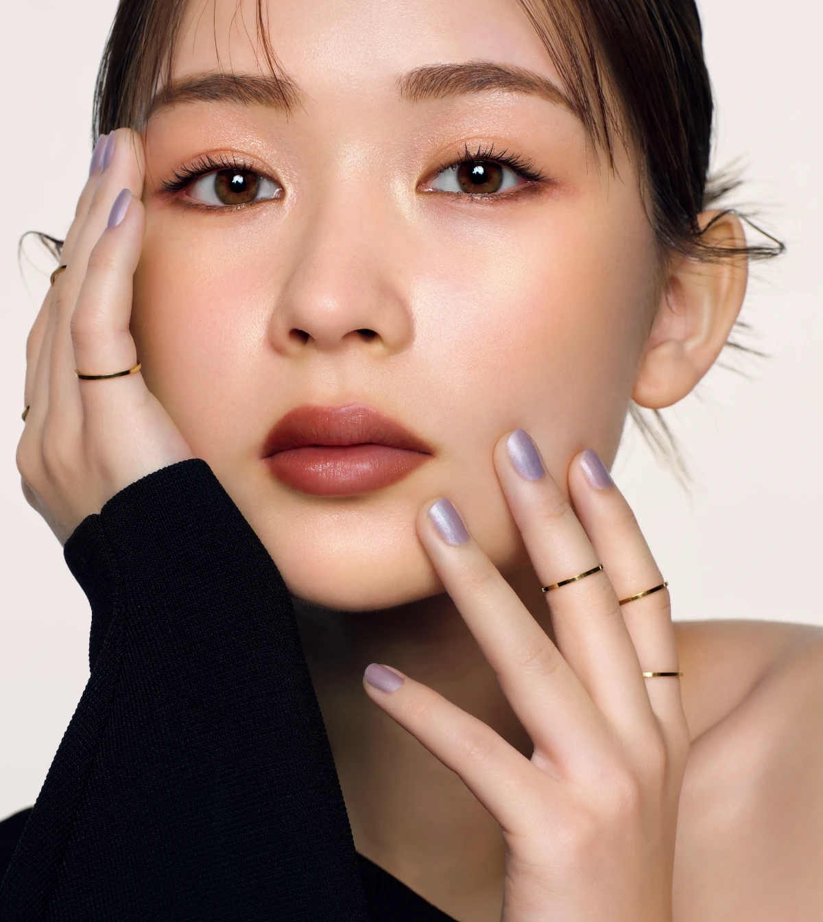 唇も心も高まるSUQQU新しい春の色「ベルベット フィット リップ