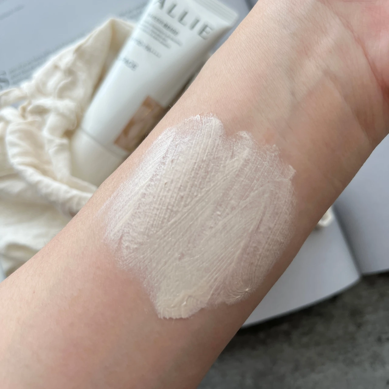 カネボウ ALLY(アリィー)から、日焼け止めだけでベースメイク&ポイントメイクが完了する【チークUV】と【ノーファンデUV】が発売!_7