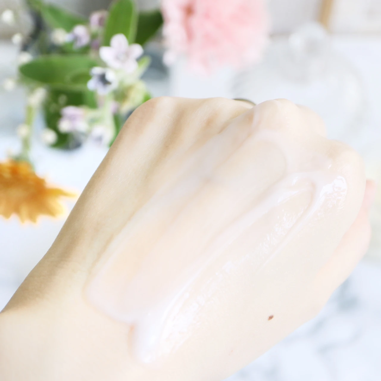 パーフェクトワン 薬用ホワイトニングジェル