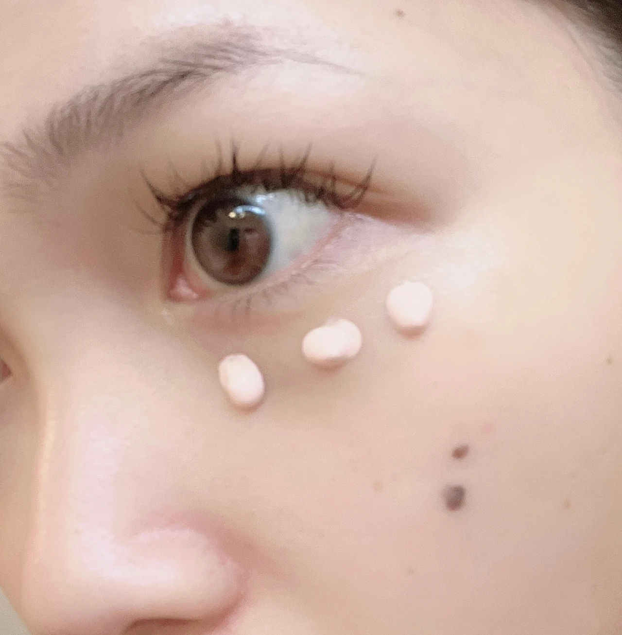 【メイク】〈3/15新発売〉iniks (イニクス)敏感肌さんの為の日中エイジングケア美容液「アドバンスバリア デイエッセンス（敏感肌用日焼け止め美容液）」_3_1