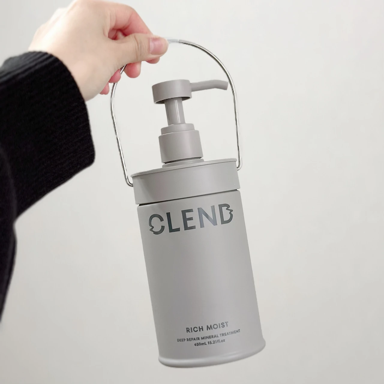 泥の力でしっかりまとまる髪へ!CLEND(クレンド)のシャンプー&トリートメントで補修ケア_3_1