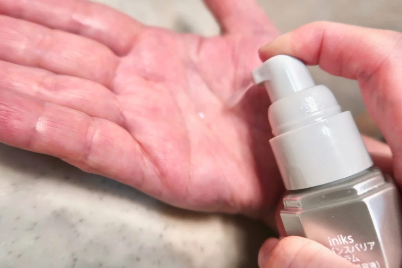 【2022年9月28日(木)発売！年齢敏感肌のためのバリアエイジングケア♡弾むようなハリつや肌へ】iniks アドバンスバリア セラム(敏感肌用美容液)_2_1