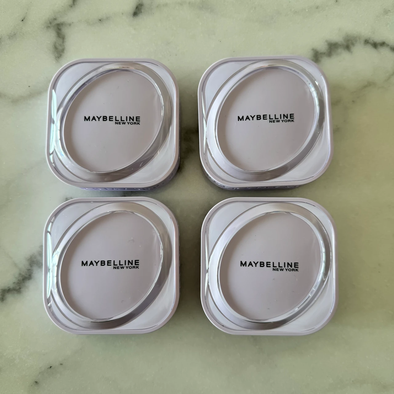 【メイベリン新作】まるで生チョコ？！ステイクリームパクトファンデーション_1