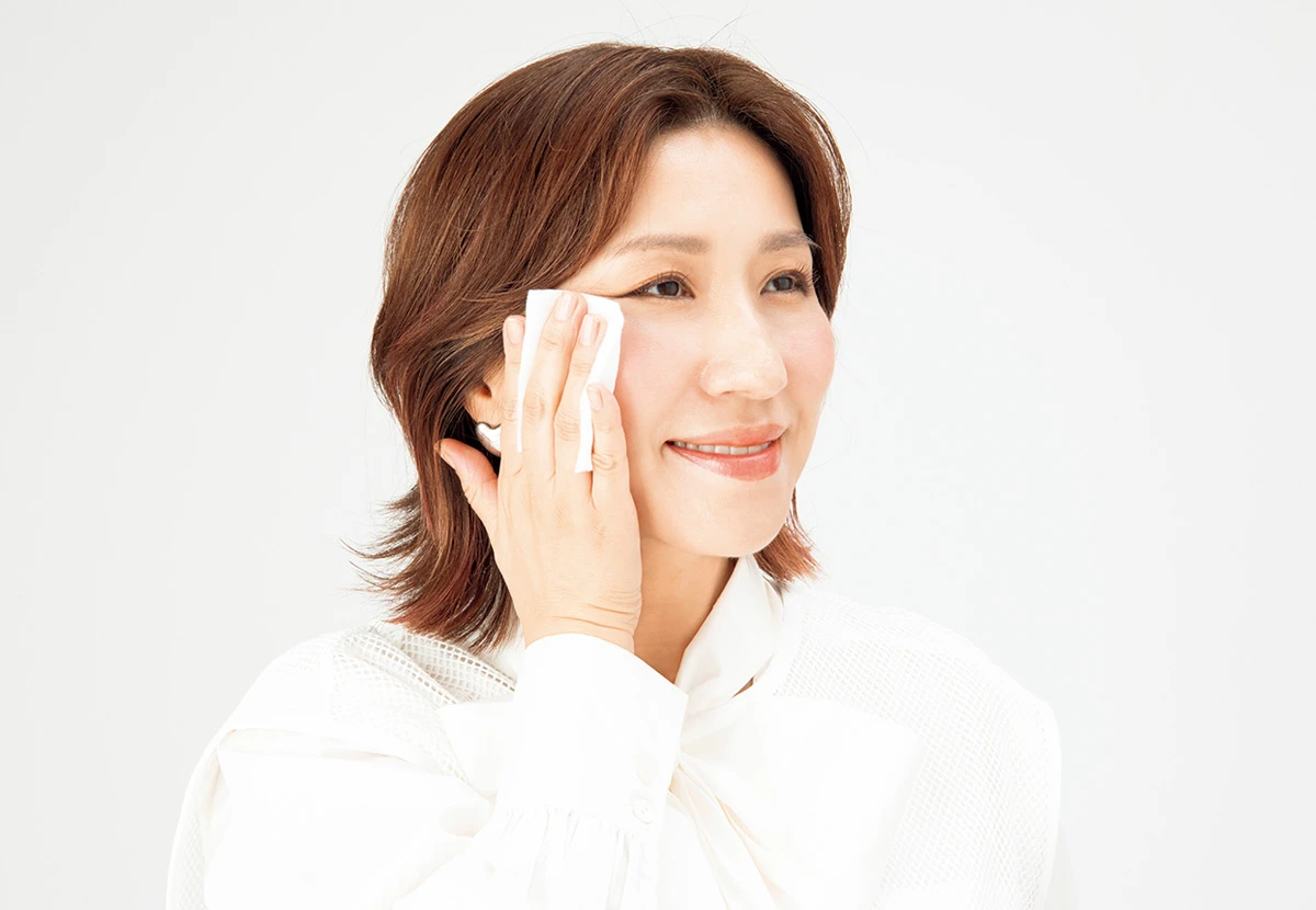 長井かおりさん　キュレル 乳液ケアメイク落としの使い方②